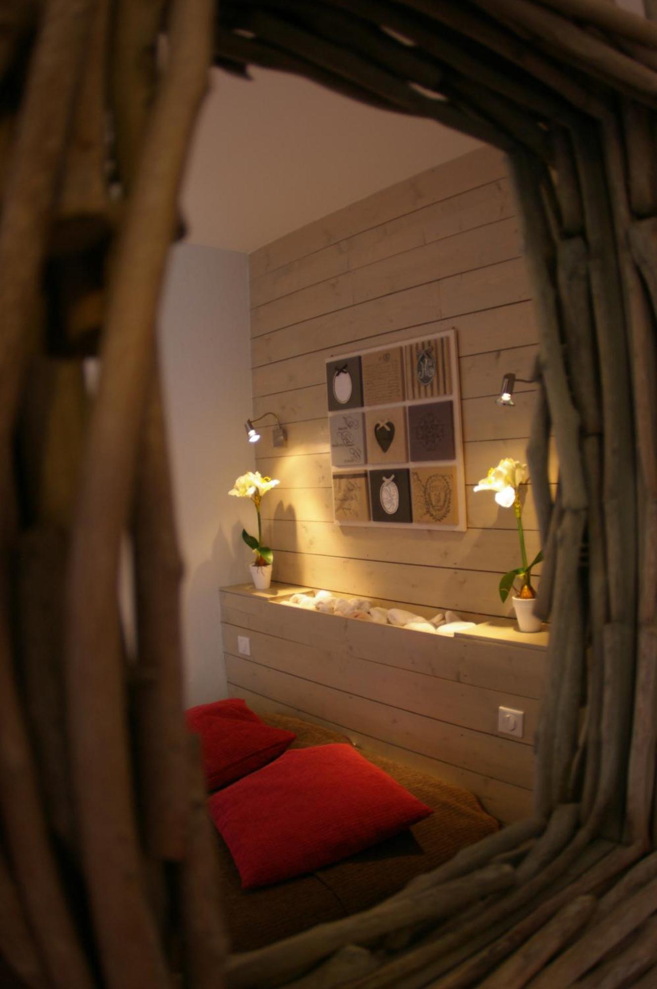 Logis Hotel Le Cheval Noir Argenton Sur Creuse ภายนอก รูปภาพ